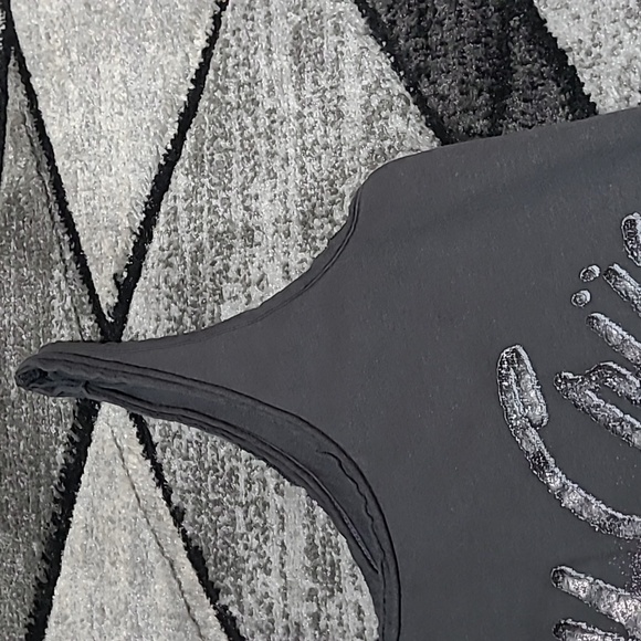 AMPLIFIED MOTLEY CURE GIRLS GIRLS GIRLS WORLD TOUR 87-88 SPECIAL GUEST TANK-TOP - Picture 5 of 12